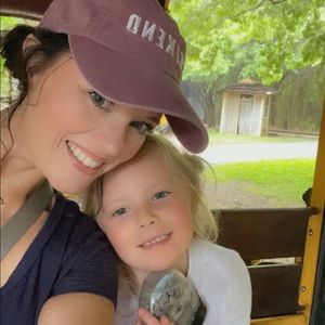 Meet your Posher, Jodi